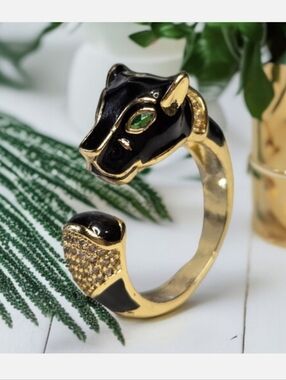 18k Gold Plated Onyx Enamel Panther Zircon Crystal Emerald Eyes Ring